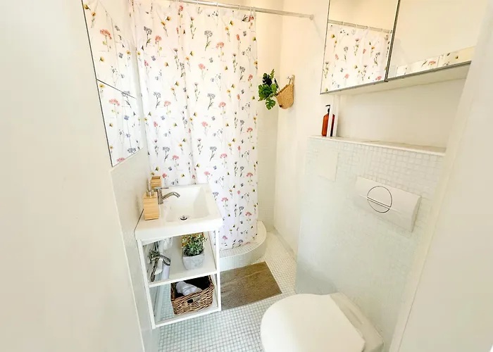 Apartment Center Stylish In Pressburg