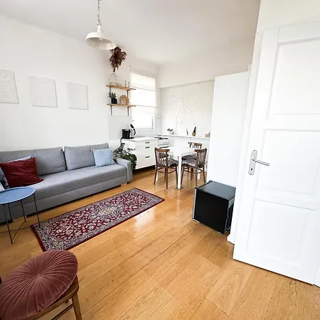 Apartmán City Center Stylish Apartment With Ac In Bratislava *